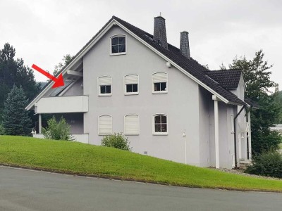 Attraktive 2-Zimmer-Maisonettewohnung mit übedachtem Balkon und Stellplatz