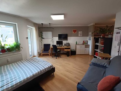 Exklusive 1-Zimmer-Wohnung mit Balkon und Einbauküche in Bonn
