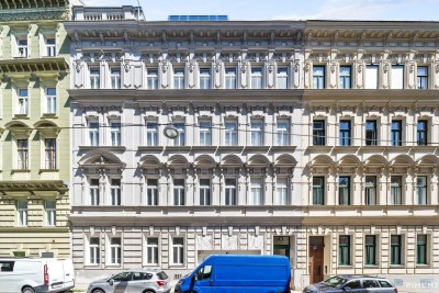 Nähe Kutschkermarkt: Altbauwohnung(en) mit Balkon _ UNSANIERT!!