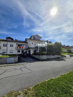 Exklusive Doppelhaushälfte mit Panoramablick in Chamerau – 100 m² Wohnfläche,Garten,Panoramaterrasse