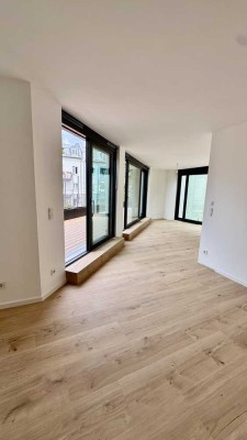 Neubau mit großer Dachterrasse: 2-Zimmer-Wohnung im Innenhof