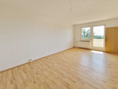 *Schnell sein und 1-Zimmer-Wohnung mit Balkon und 1.000 Euro Gutschein sichern*