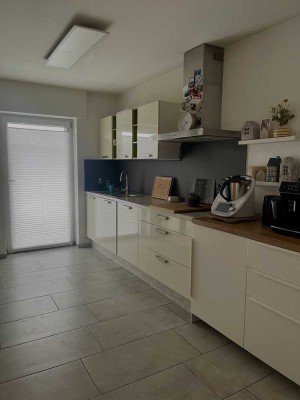 Helle 4-Zimmer-Wohnung mit Balkon im Oelder-Süden