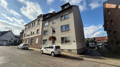 Solide Kapitalanlage mit Entwicklungspotential - Vollvermietetes 7-Parteienhaus in Essen-Frintrop