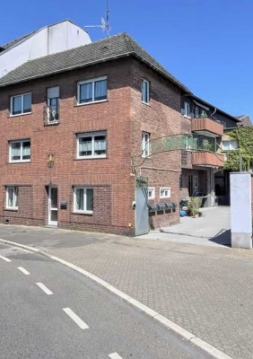 Schöne und gepflegte 2-Zimmer-Wohnung mit Balkon in Kerpen