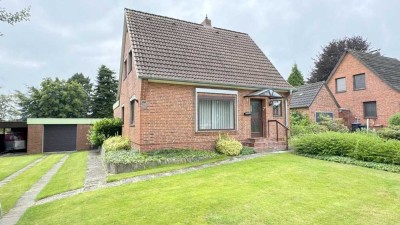 Dein Zuhause - Einfamilienhaus auf großem Grundstück mit Garage und Flair