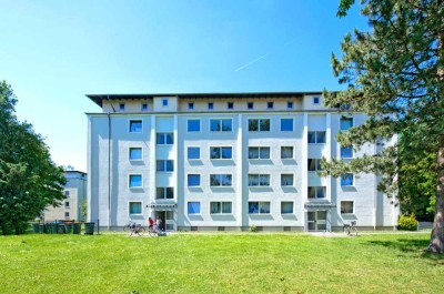 Neu im Angebot! Schicke 3- Zimmerwohnung im Erdgeschoss mit Balkon!