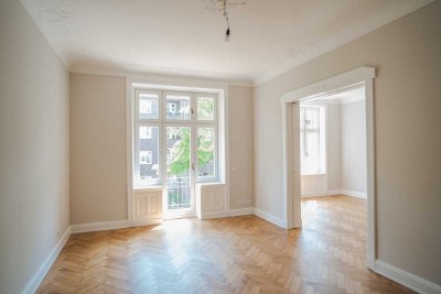 Sanierter Altbau - 6,5-Zimmer-Wohnung in HH Uhlenhorst