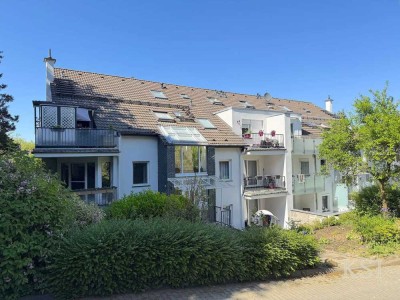 Modernes Wohnen im Souterrain: 4-Zimmer mit Terrasse, Balkon und Tiefgaragenstellplatz in Wuppertal!