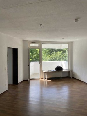 E-Horst | 41m² | helles 1-Zimmerapartement mit Balkon