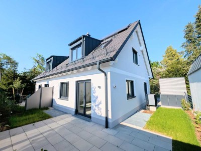 Grünes & modernes Wohnen nahe Allacher Lohe – Stilvolle Doppelhaushälfte mit A+ Effizienz