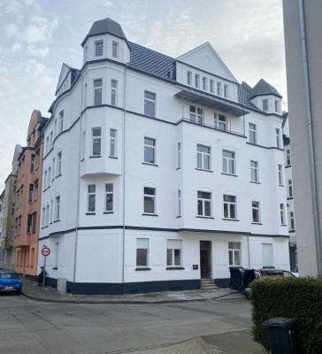 Komplett sanierte Single-Wohnung 1 Zimmer + Küche in bester Lage PROVISIONSFREI