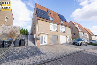 RESERVIERT! DHH mit Burgblick, PV-Anlage & Potenzial – Familienwohnen in ruhiger Lage von Nideggen