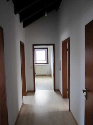 Tolle 3 Zimmer DG-Wohnung