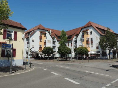 Zentral gelegene attraktive 2-Zimmer-Wohnung mit Einbauküche in Brühl