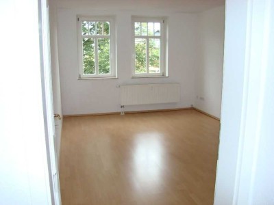 Schöne 3- Raum Dachgeschoss mit Balkon