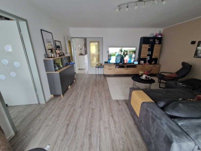 Gut geschnittene 4-Zimmerwohnung mit zwei Balkonen in Oberbieber