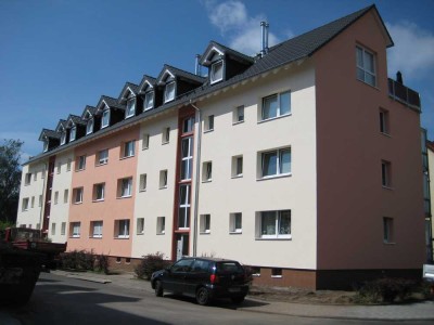 Modernisierte 2-Zimmerwohnung mit Tageslichtbad und Dachterreasse