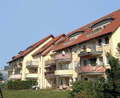 Schöne 3-Zimmer-Wohnung mit Tageslichtbad, Wanne, Dusche, Gäste-WC und Balkon