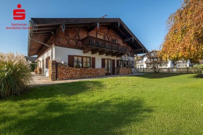 Exklusive Gelegenheit: Einfamilienhaus mit Einliegerwohnung in Top-Lage nahe dem Chiemsee