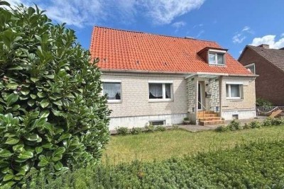 Sanierungsbedürftiges Einfamilienhaus