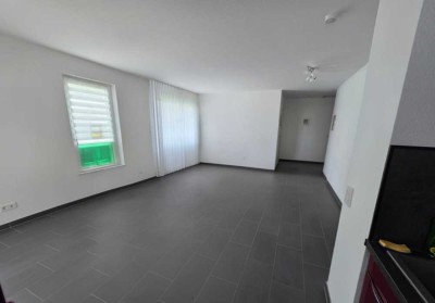 1500 € - 104 m² - 4.5 Zi.