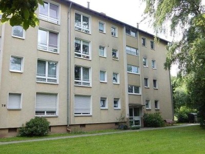 Sehr schöne 3.-Zi.-Wohnung mit Balkon