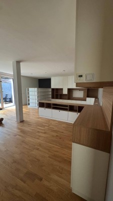 Etagenwohnung (Townhouse im Innenhof)