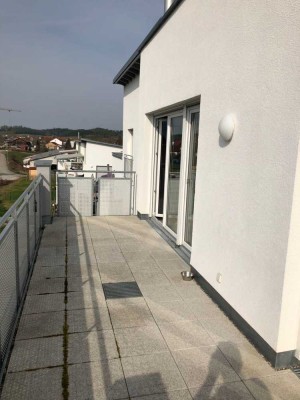 Barrierefreie 2-Zi. Penthouse-Wohnung in Bühlertann - Mehrgenerationenhaus - sofort verfügbar !!!