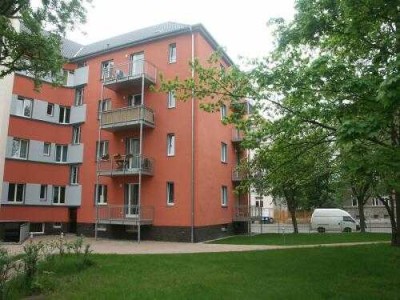 Ruhig gelegene, sanierte 3-Zimmerwohnung mit Balkon!