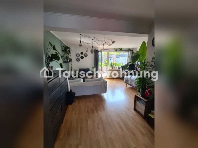 Tauschwohnung: 1,5 Zimmer mit 2 Balkonen gegen größer zu tauschen