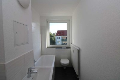 Neu sanierte Traumwohnung mit XXL-Balkon...Urlaubsfeeling pur!!!