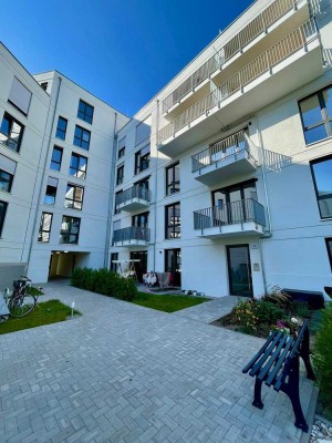 Sonnige 2-Zimmer-Wohnung mit Balkon. Erstbezug