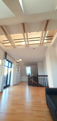 Maisonette Single Wohnung 1,5 Zimmer - 700€ - Stadtbergen, Augsburg