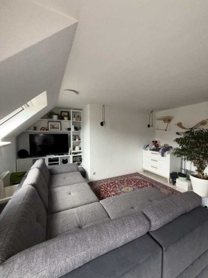Provisionsfrei! Helle klimatisierte 2,5 Zimmer Maisonette Wohnung