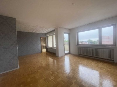 Geräumige 4,5  Wohnung mit viel Platz, in ruhiger Lage.