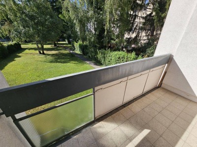 Große zusammengelegte Wohnung mit 2 Loggien, RUHIG, Gartennutzung