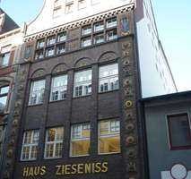 Wohnen im Altbau mit Flair