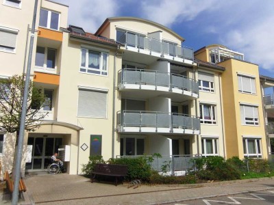 Ab 50 Jahre - Betreutes Wohnen - 2-Zimmer-Wohnung im Dachgeschoss am Sindelfinger Goldberg