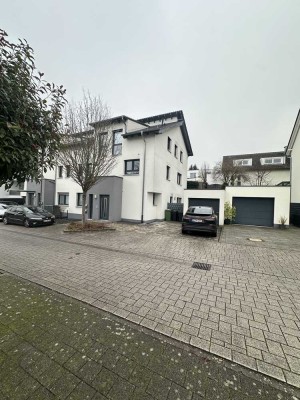 Großzügige 4-Zimmer Erdgeschosswohnung mit Balkon in Bruchsal