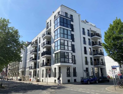 *Toplage*Aufzug*Kaminanschluss*Parkett*2 Terrassen*TG Stellplatz*optional EBK vom jetzigen Mieter*