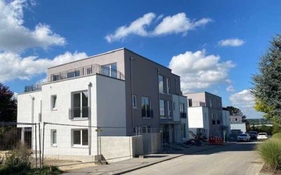 NEUBAU! Helle 4-Zimmer-Wohnung mit großem Balkon!