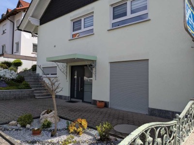 Geschmackvolle 1-Raum-EG-Wohnung mit gehobener Innenausstattung in Haibach