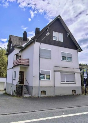 Bis zu 8% Rendite sichern – Mehrfamilienhaus inkl. Baugrundstück!