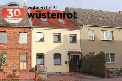 MODERNISIERTES WOHNHAUS FAST IN DER STADTMITTE MIT ZWEI BÄDERN UND KELLER UND GARTEN