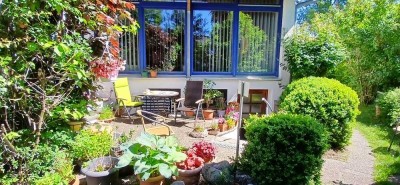 Einfamilienhaus auf schönem Eckgrundstück mit Anbau (Einliegerwohnung) Garten