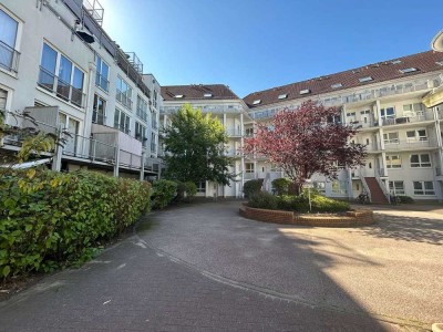 Freie 2-Zimmer Wohnung mit großem Balkon in Hamburg-Bahrenfeld