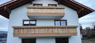 Exklusive, neuwertige 3-Zimmer-Dachgeschosswohnung mit EBK in Tuntenhausen