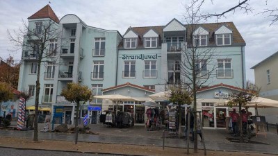 Stilvolle, gepflegte 3-Raum-Maisonette-Wohnung mit Balkon und EBK in Kühlungsborn