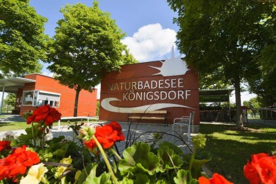 Vierkanthof von 1840: Nur 800m vom Naturbadesee Königsdorf entfernt!